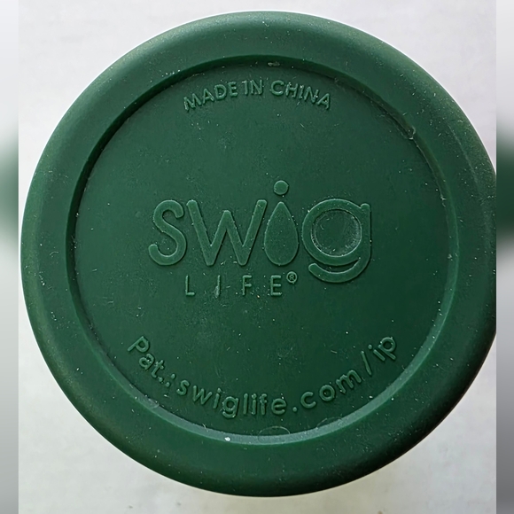 SWig Holiday Cup - Picture 5 of 7